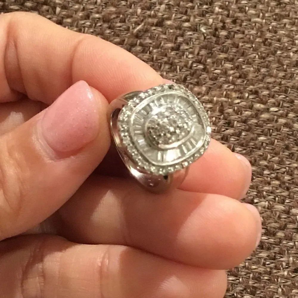 DIAMOND 14K WHITE GOLD SIZE 6